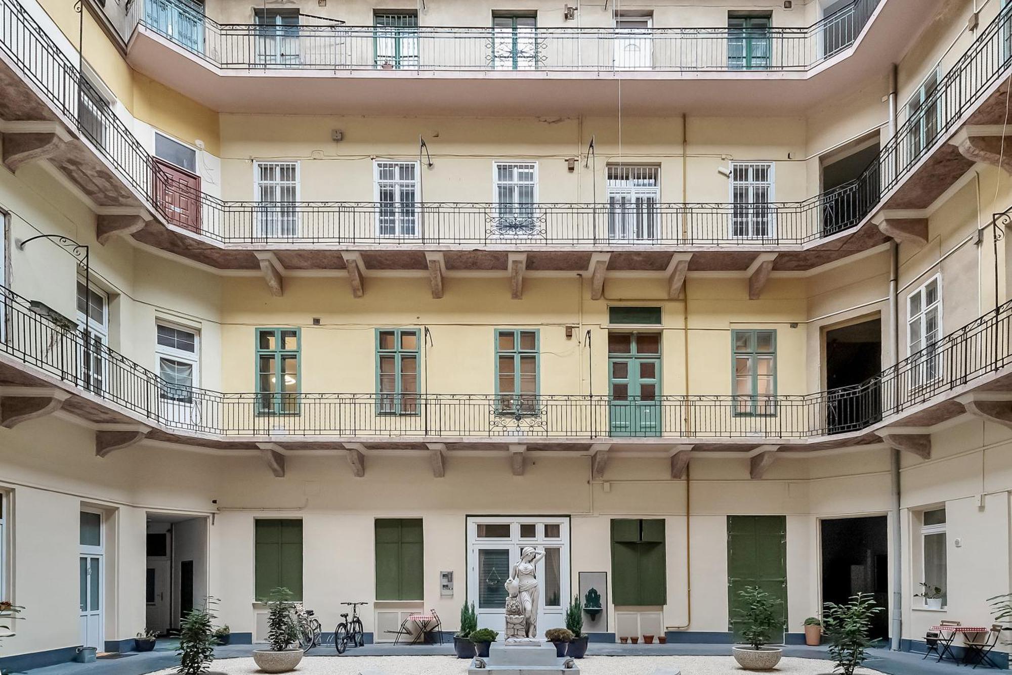 Cozy Boho Apartment, Super Central, Parliament, Netflix بودابست المظهر الخارجي الصورة